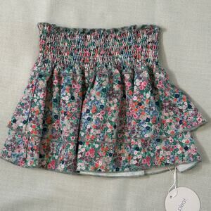 Pleat Scottie Skirt- petals NWT‎ size 7